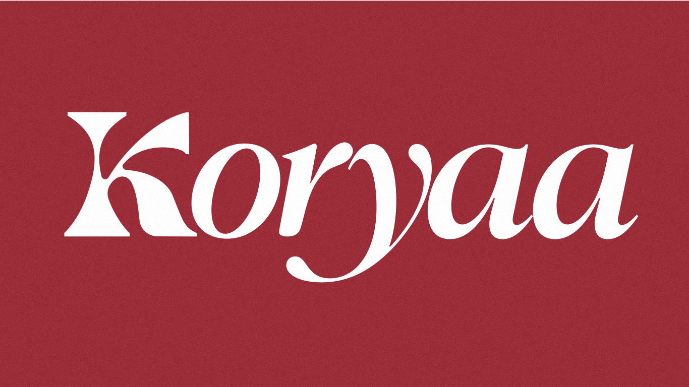 Wordmark Koryaa en blanc sur fond rouge — logotype cosmétique sur mesure